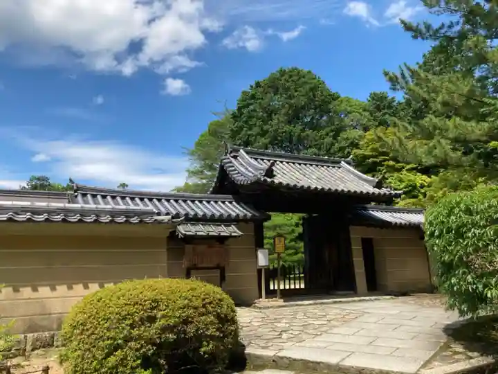 唐招提寺の山門・神門