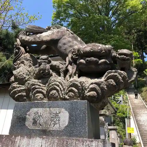 石都々古和気神社の狛犬