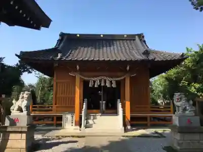 足立神社の本殿・本堂