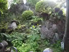 月見岡八幡神社の庭園