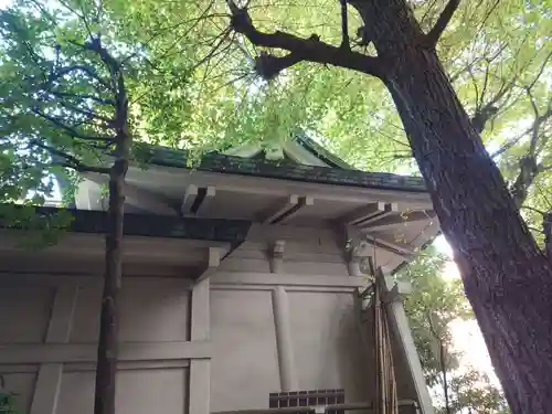 銀杏岡八幡神社の本殿・本堂