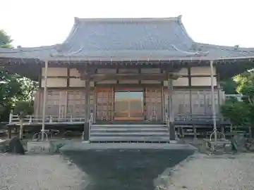西願寺の本殿・本堂