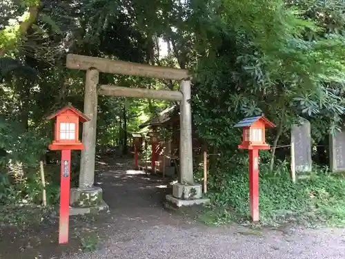 鷲宮神社の末社