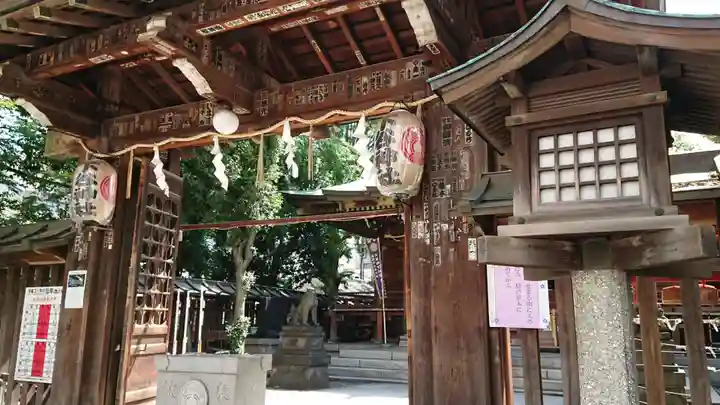下谷神社の山門・神門