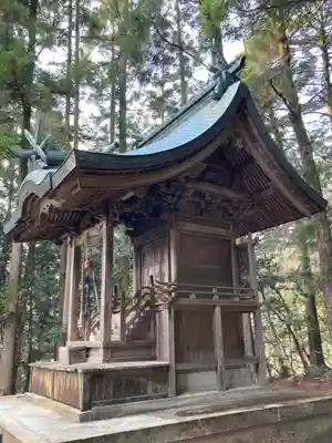 高峯神社の本殿・本堂