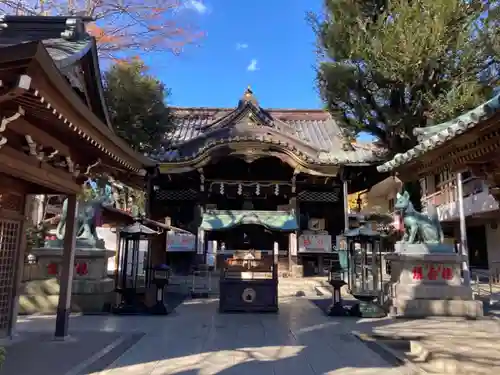 豊川稲荷東京別院の本殿・本堂