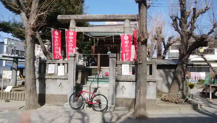 田丸稲荷神社の本殿・本堂