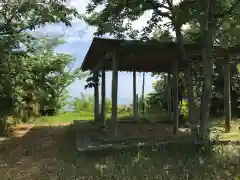 荒磯魚見根神社の建物その他