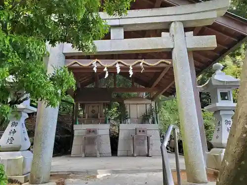 有間神社の末社