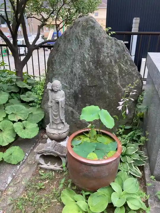 浄土宗 光明山 大蓮寺(照曜会館)(神奈川県)