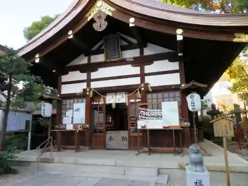 三輪神社の本殿・本堂