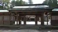 白山比咩神社の山門・神門