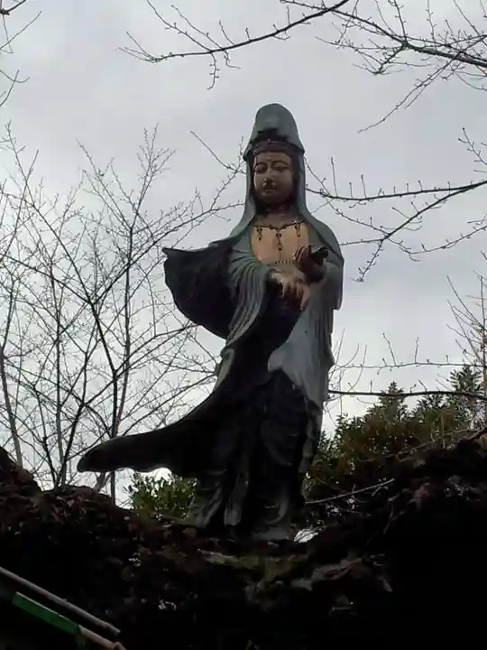 吉原神社の仏像