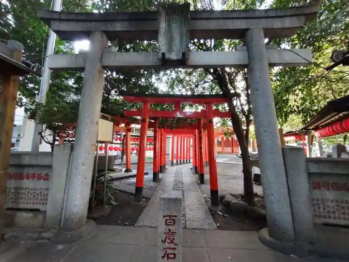 豊栄稲荷神社の鳥居
