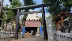 高円寺氷川神社の鳥居