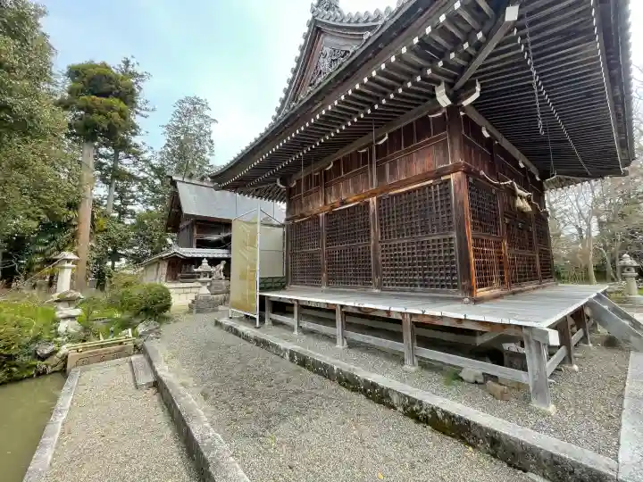 甘呂神社の{uncategorized: "未分類", other: "その他", undefined: "問題あり", building: "その他建物", grave: "お墓", sacred_gate: "鳥居", guardian: "狛犬", statue: "像", buddha: "仏像", history: "歴史", nature: "自然", garden: "庭園", animal: "動物", pagoda: "塔", temizu: "手水舎", mountain_gate: "山門・神門", sanctuary: "本殿・本堂", subordinate: "末社・摂社", art: "芸術", scenery: "景色", jizo: "地蔵", ema: "絵馬", goshuin: "御朱印", omikuji: "おみくじ", items: "授与品その他", amulet: "お守り", goshuincho: "御朱印帳", eats: "食事", festival: "お祭り", votive_dance: "神楽", shichigosan: "七五三参", wedding: "結婚式", experience: "体験その他", initially: "初詣", around: "周辺", anti_infection: "感染症対策"}