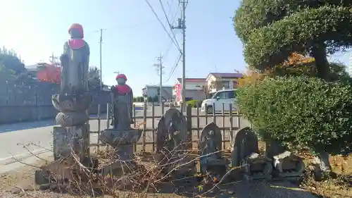 青林寺の地蔵