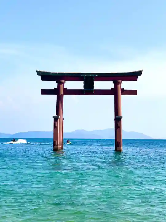 白鬚神社の鳥居