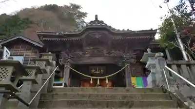大山寺の本殿・本堂