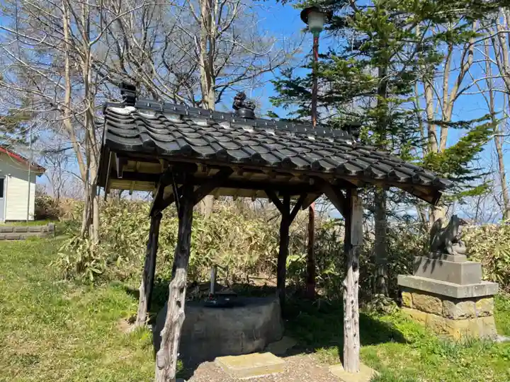 砂原稲荷神社の手水舎