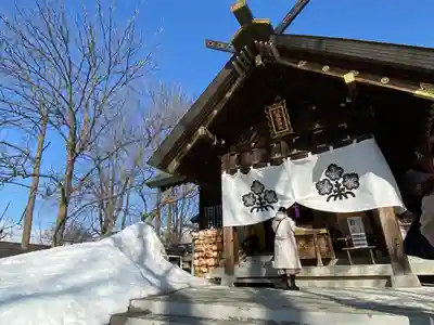 札幌諏訪神社の本殿・本堂