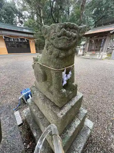 美多彌神社の狛犬