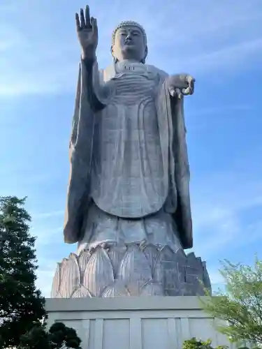 東本願寺本廟 牛久浄苑（牛久大仏）(茨城県)