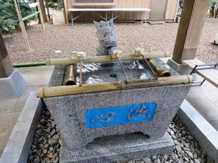 滑川神社 - 仕事と子どもの守り神の手水舎