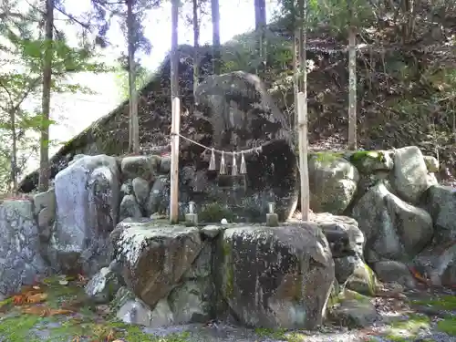 天落神六社権現(奈良県)