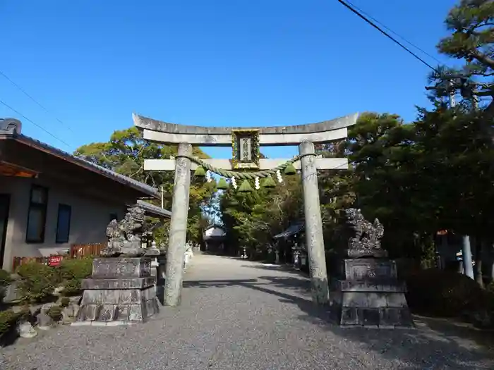 下新川神社の鳥居