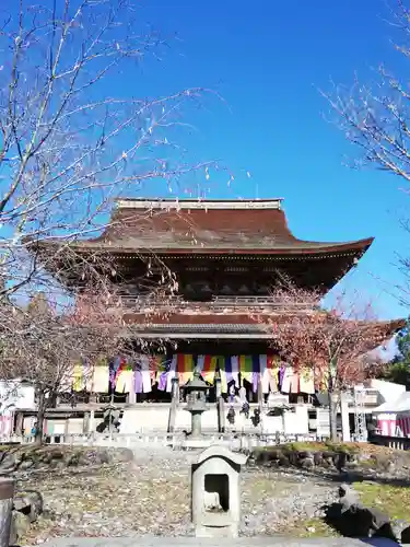 金峯山寺の本殿・本堂