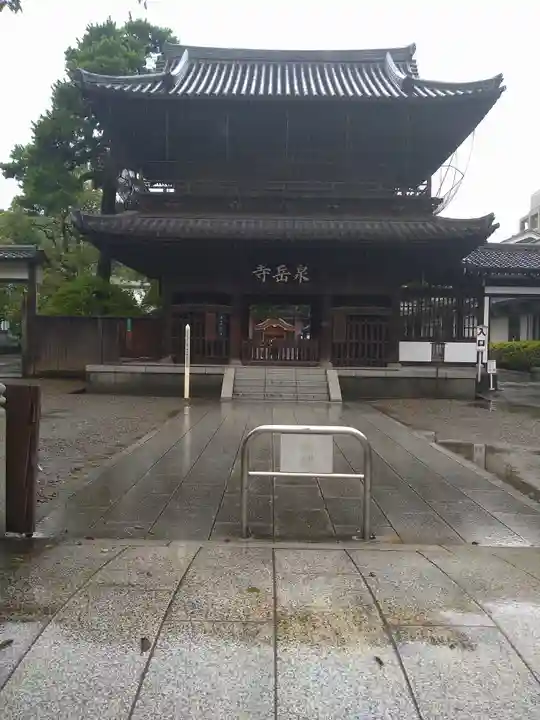 泉岳寺の山門・神門
