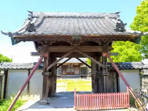 専称寺の山門・神門
