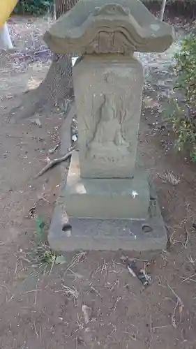 西町神明社の仏像