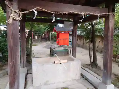 片埜神社の手水舎