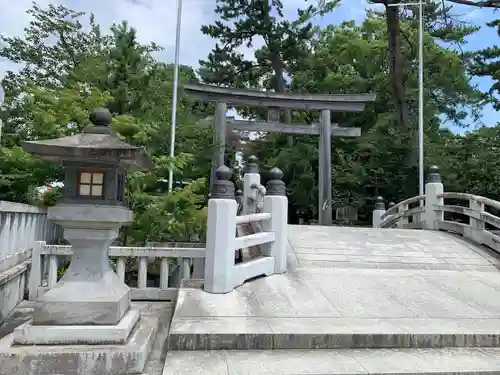 寒川神社の鳥居