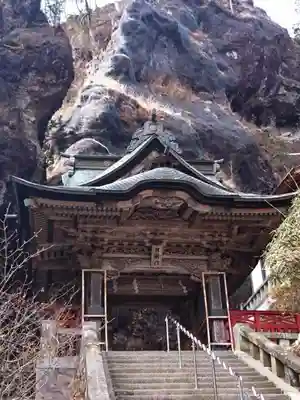 榛名神社の山門・神門