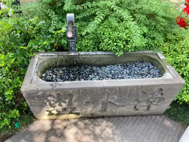 増上寺塔頭 三縁山 宝珠院の手水舎