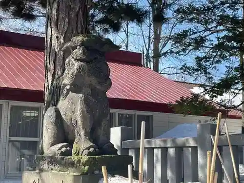 彌彦神社　(伊夜日子神社)の狛犬