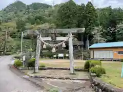 神明神社（根村）の鳥居