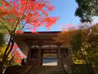 西明寺の山門・神門