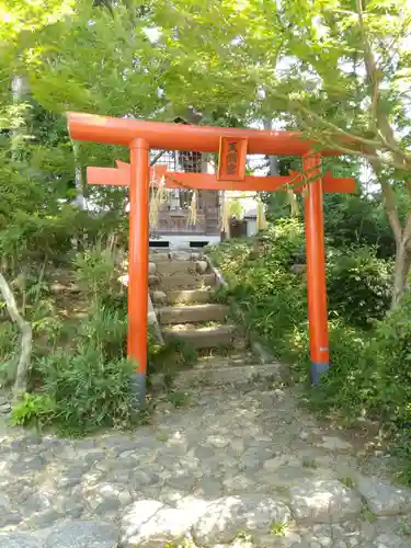 石薬師寺の末社・摂社