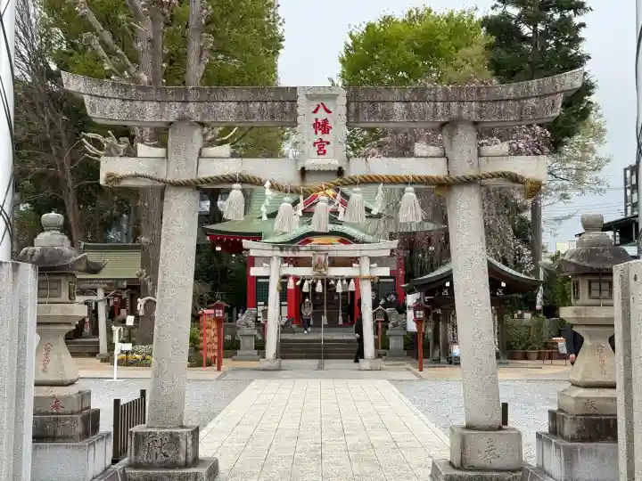 川越八幡宮の{uncategorized: "未分類", other: "その他", undefined: "問題あり", building: "その他建物", grave: "お墓", sacred_gate: "鳥居", guardian: "狛犬", statue: "像", buddha: "仏像", history: "歴史", nature: "自然", garden: "庭園", animal: "動物", pagoda: "塔", temizu: "手水舎", mountain_gate: "山門・神門", sanctuary: "本殿・本堂", subordinate: "末社・摂社", art: "芸術", scenery: "景色", jizo: "地蔵", ema: "絵馬", goshuin: "御朱印", omikuji: "おみくじ", items: "授与品その他", amulet: "お守り", goshuincho: "御朱印帳", eats: "食事", festival: "お祭り", votive_dance: "神楽", shichigosan: "七五三参", wedding: "結婚式", experience: "体験その他", initially: "初詣", around: "周辺", anti_infection: "感染症対策"}