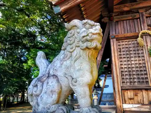 神明社（三ツ屋神明社）の狛犬