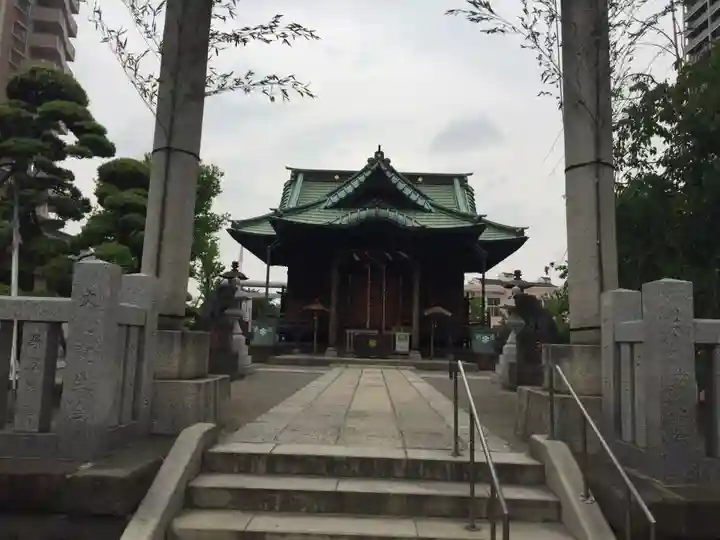胡録神社の本殿・本堂