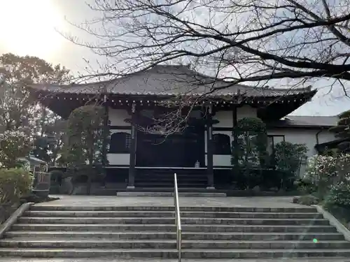 泉秋寺の本殿・本堂