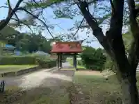 妙行寺の山門・神門