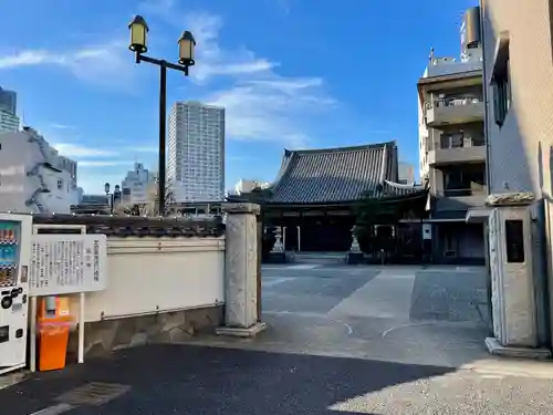 宗三寺の本殿・本堂