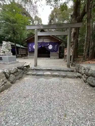 須原大社の{uncategorized: "未分類", other: "その他", undefined: "問題あり", building: "その他建物", grave: "お墓", sacred_gate: "鳥居", guardian: "狛犬", statue: "像", buddha: "仏像", history: "歴史", nature: "自然", garden: "庭園", animal: "動物", pagoda: "塔", temizu: "手水舎", mountain_gate: "山門・神門", sanctuary: "本殿・本堂", subordinate: "末社・摂社", art: "芸術", scenery: "景色", jizo: "地蔵", ema: "絵馬", goshuin: "御朱印", omikuji: "おみくじ", items: "授与品その他", amulet: "お守り", goshuincho: "御朱印帳", eats: "食事", festival: "お祭り", votive_dance: "神楽", shichigosan: "七五三参", wedding: "結婚式", experience: "体験その他", initially: "初詣", around: "周辺", anti_infection: "感染症対策"}