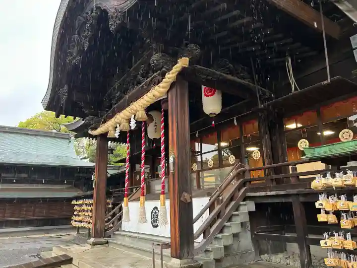 大元 宗忠神社の{uncategorized: "未分類", other: "その他", undefined: "問題あり", building: "その他建物", grave: "お墓", sacred_gate: "鳥居", guardian: "狛犬", statue: "像", buddha: "仏像", history: "歴史", nature: "自然", garden: "庭園", animal: "動物", pagoda: "塔", temizu: "手水舎", mountain_gate: "山門・神門", sanctuary: "本殿・本堂", subordinate: "末社・摂社", art: "芸術", scenery: "景色", jizo: "地蔵", ema: "絵馬", goshuin: "御朱印", omikuji: "おみくじ", items: "授与品その他", amulet: "お守り", goshuincho: "御朱印帳", eats: "食事", festival: "お祭り", votive_dance: "神楽", shichigosan: "七五三参", wedding: "結婚式", experience: "体験その他", initially: "初詣", around: "周辺", anti_infection: "感染症対策"}